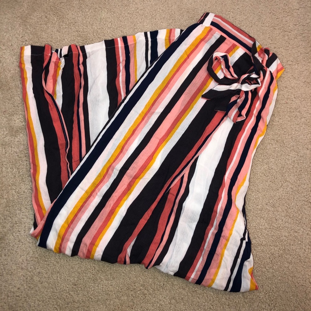 Xhilaration Striped Flowy Tie Pants